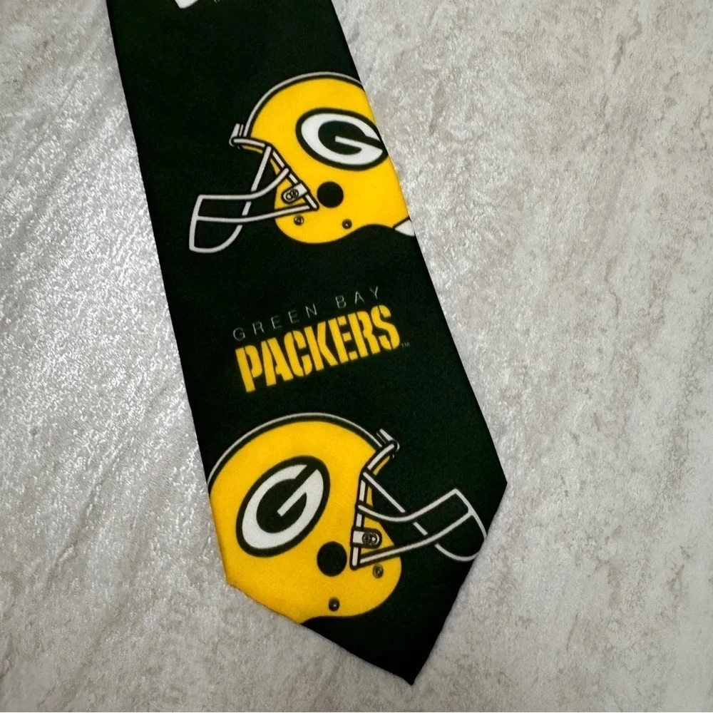 Vintage Green Bay Packers tie by Ralph Marlin & Co